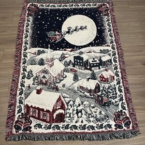 THE NORTH POLE SERIES CHRISTMAS WINTER SCENE TAPESTRY THROW 68x47 EUC